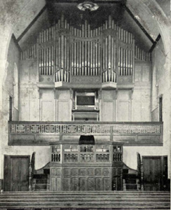 Lake Street Baptist church organ about 1920